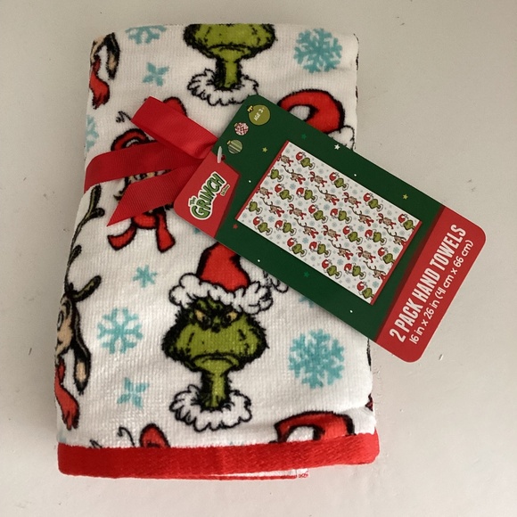 NWT PACK OF TWO GRINCH HAND TOWELS IN WHITE COLOR  16”x26” - Picture 3 of 4